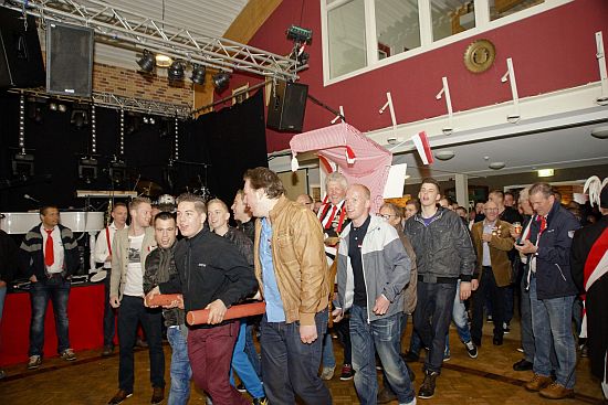 Lobietse Kermismaandag 13 mei 2013 - Sectie APK met Sjaak.